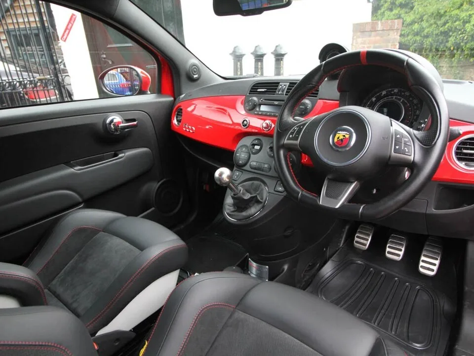 Abarth 500, interior