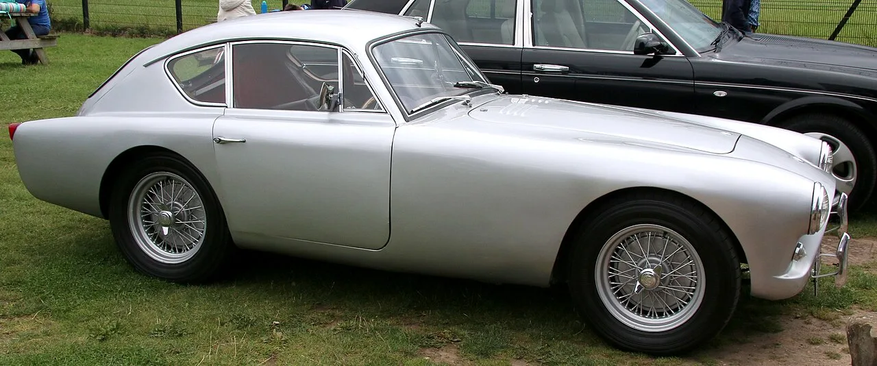 AC Aceca, side