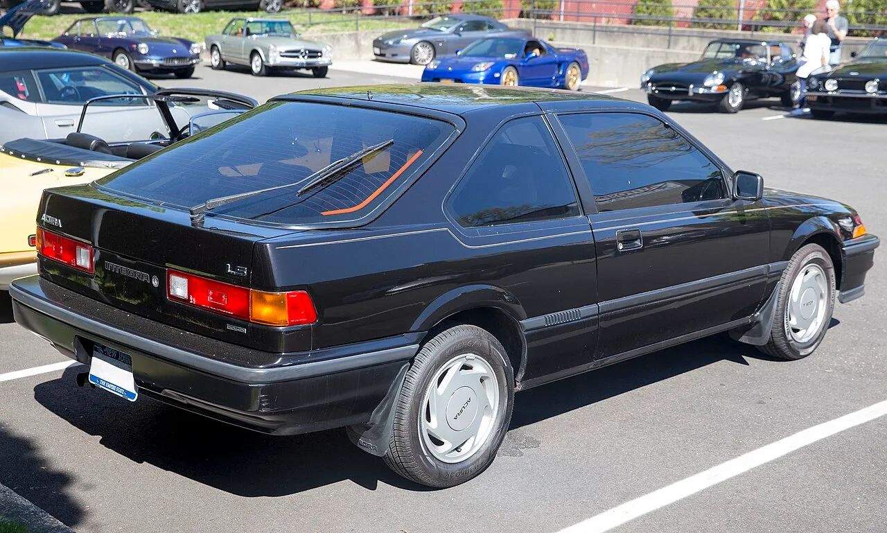 Acura Integra, rear
