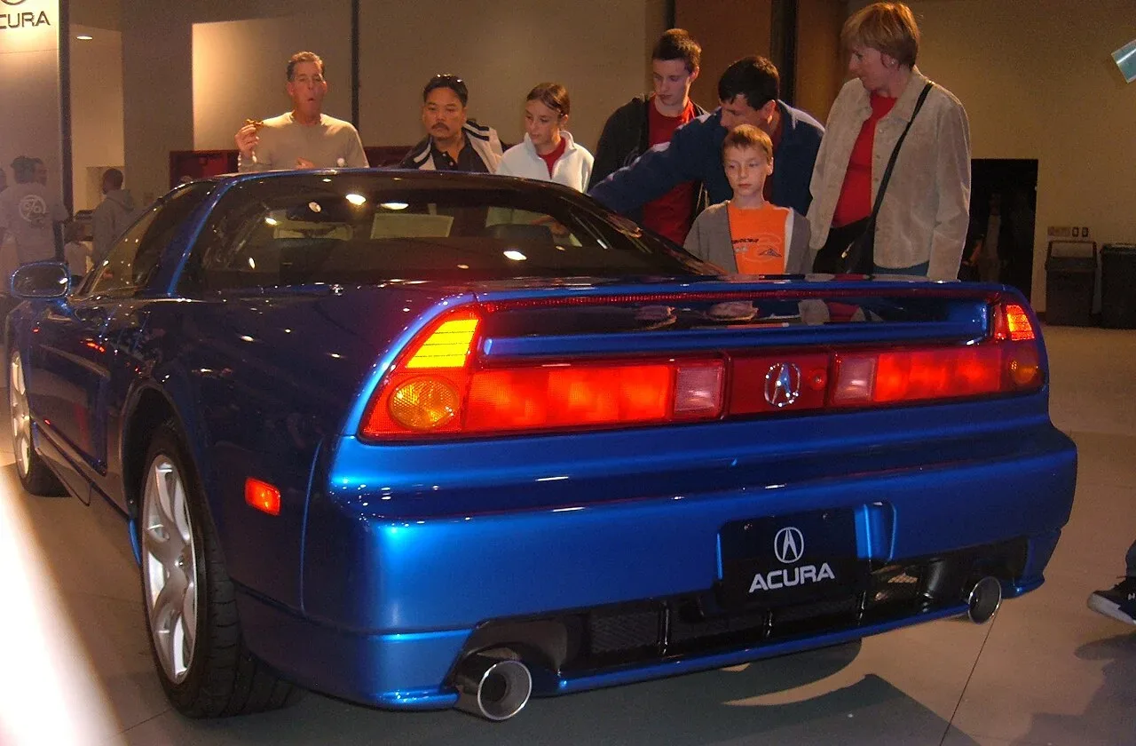 Acura NSX, rear