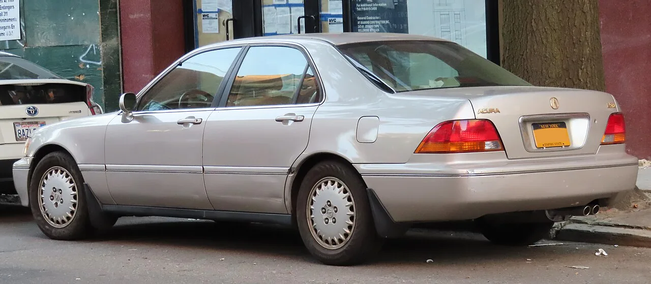 Acura RL, rear