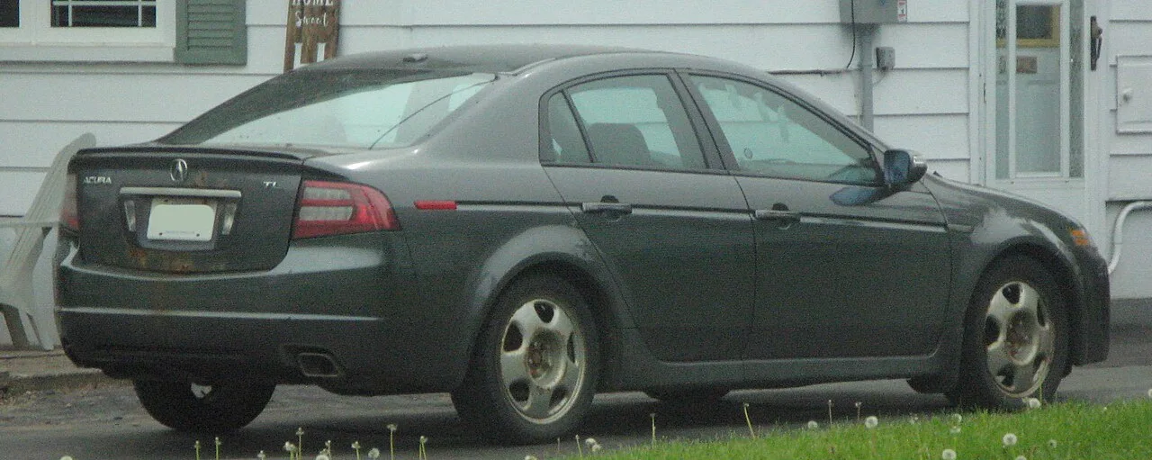 Acura TL, rear