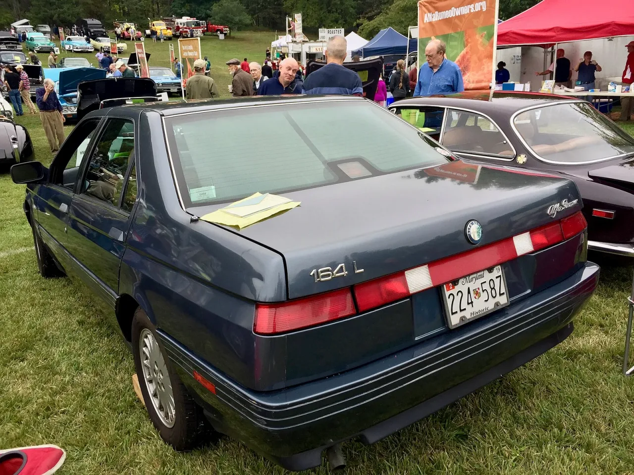 Alfa Romeo 164, side