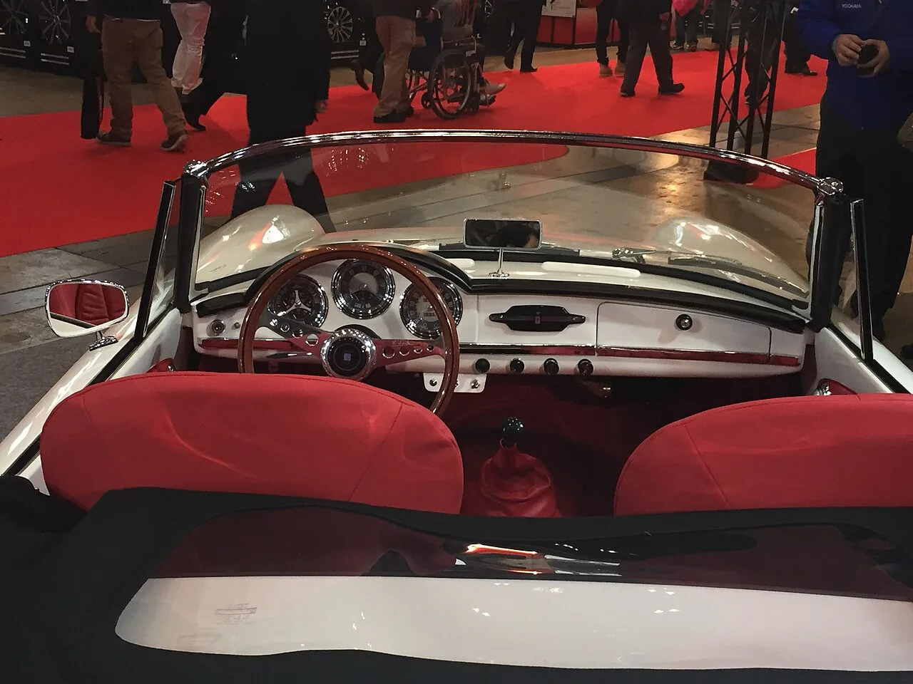 Alfa Romeo Giulietta Type 940, interior
