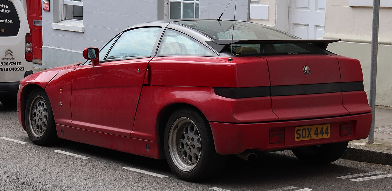 Alfa Romeo SZ / RZ, rear