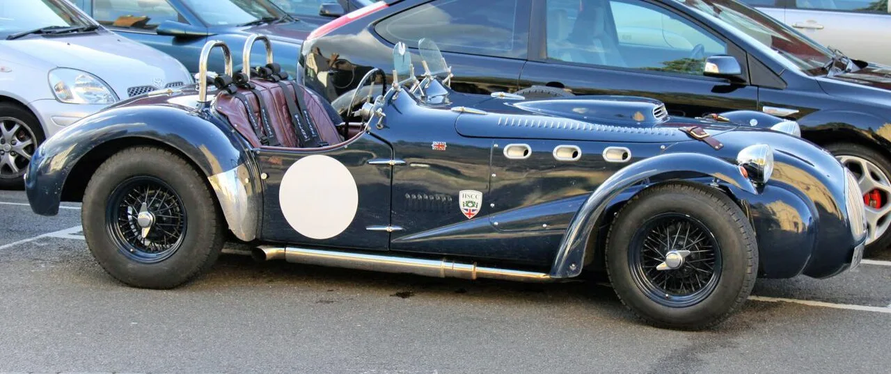 Allard J2X Le Mans, side