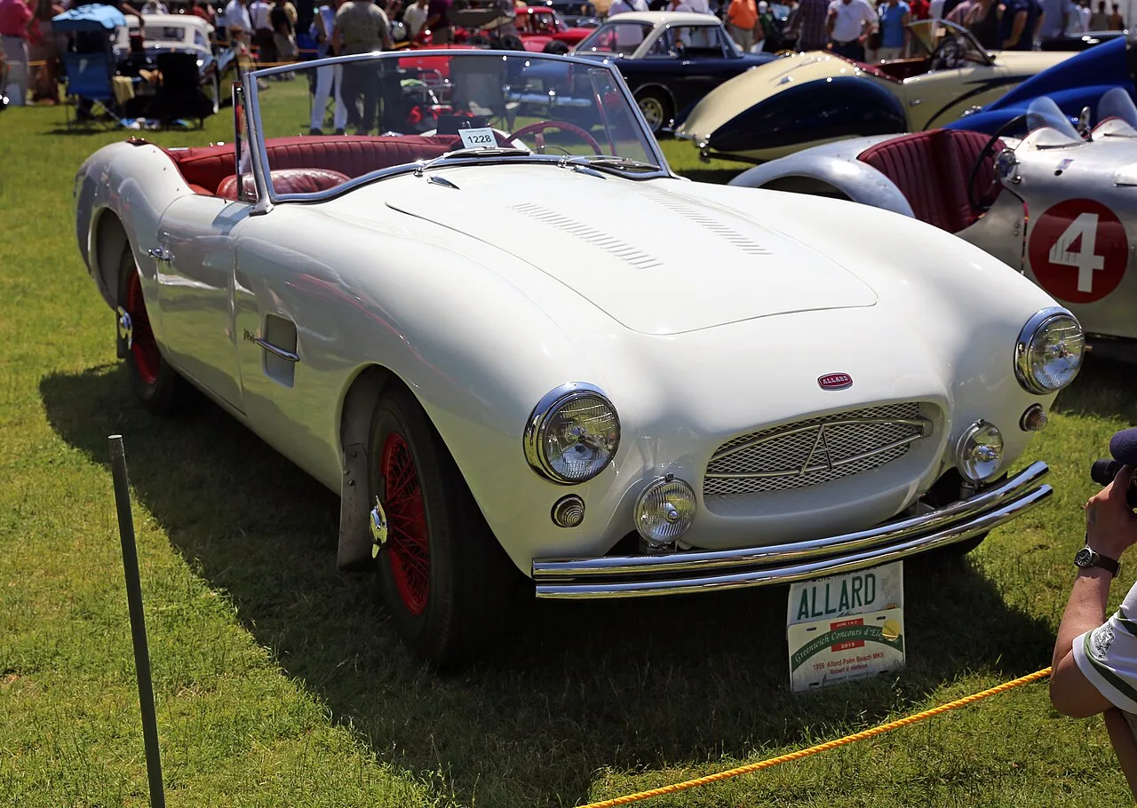 Allard Palm Beach Mk II, rear