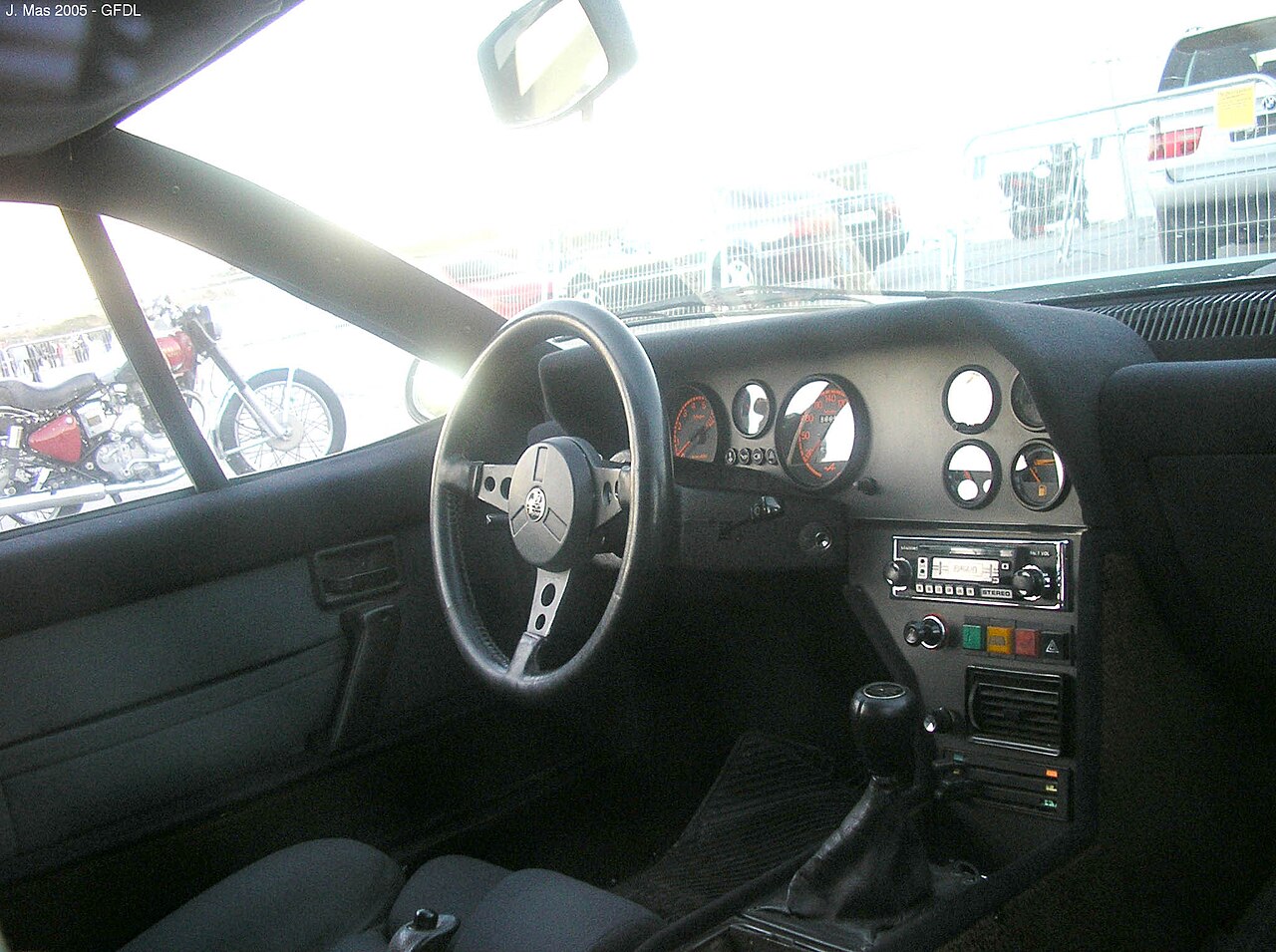 Alpine A310, interior