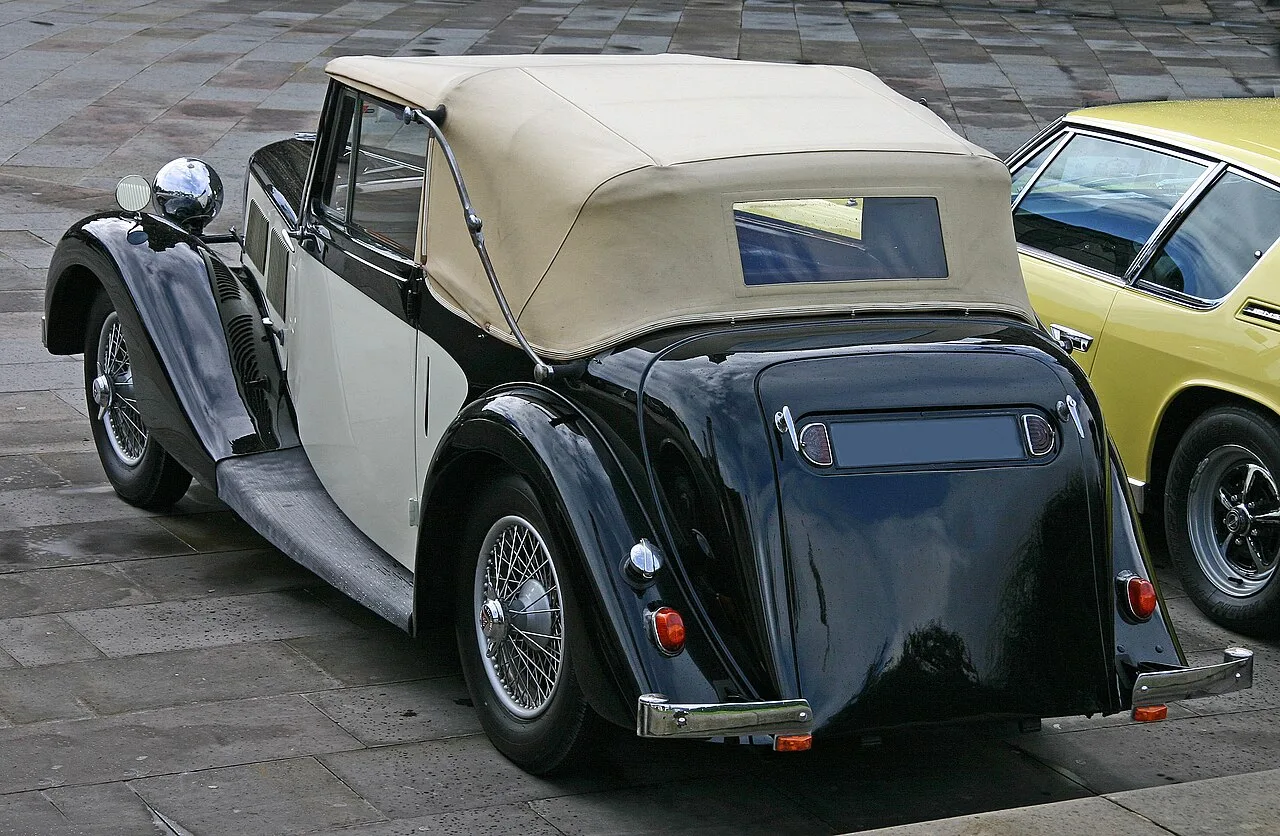Alvis 12/70, rear