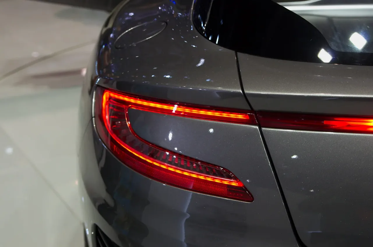 Aston Martin Rapide, rear