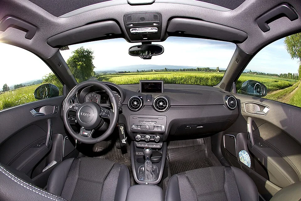 Audi A1 quattro, interior