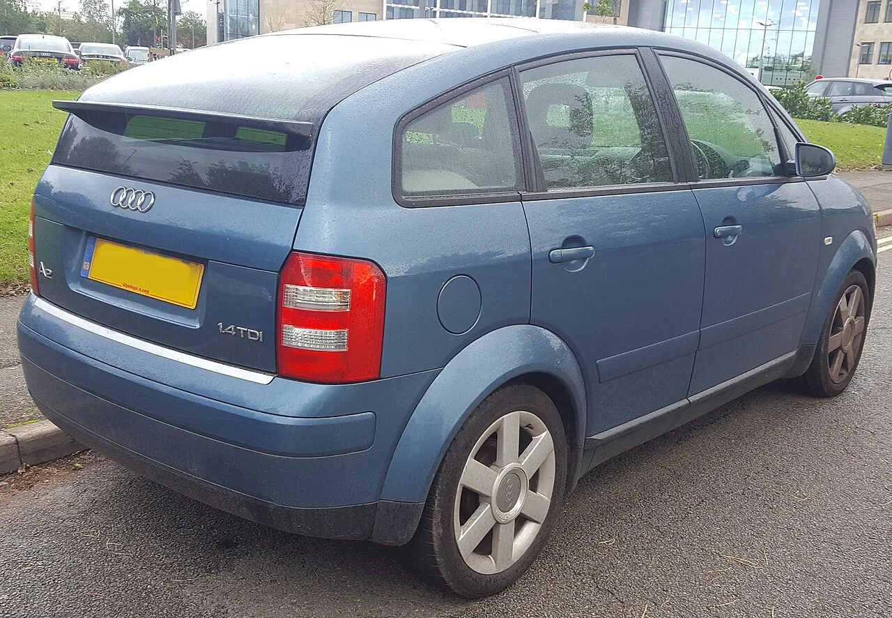 Audi A2, rear