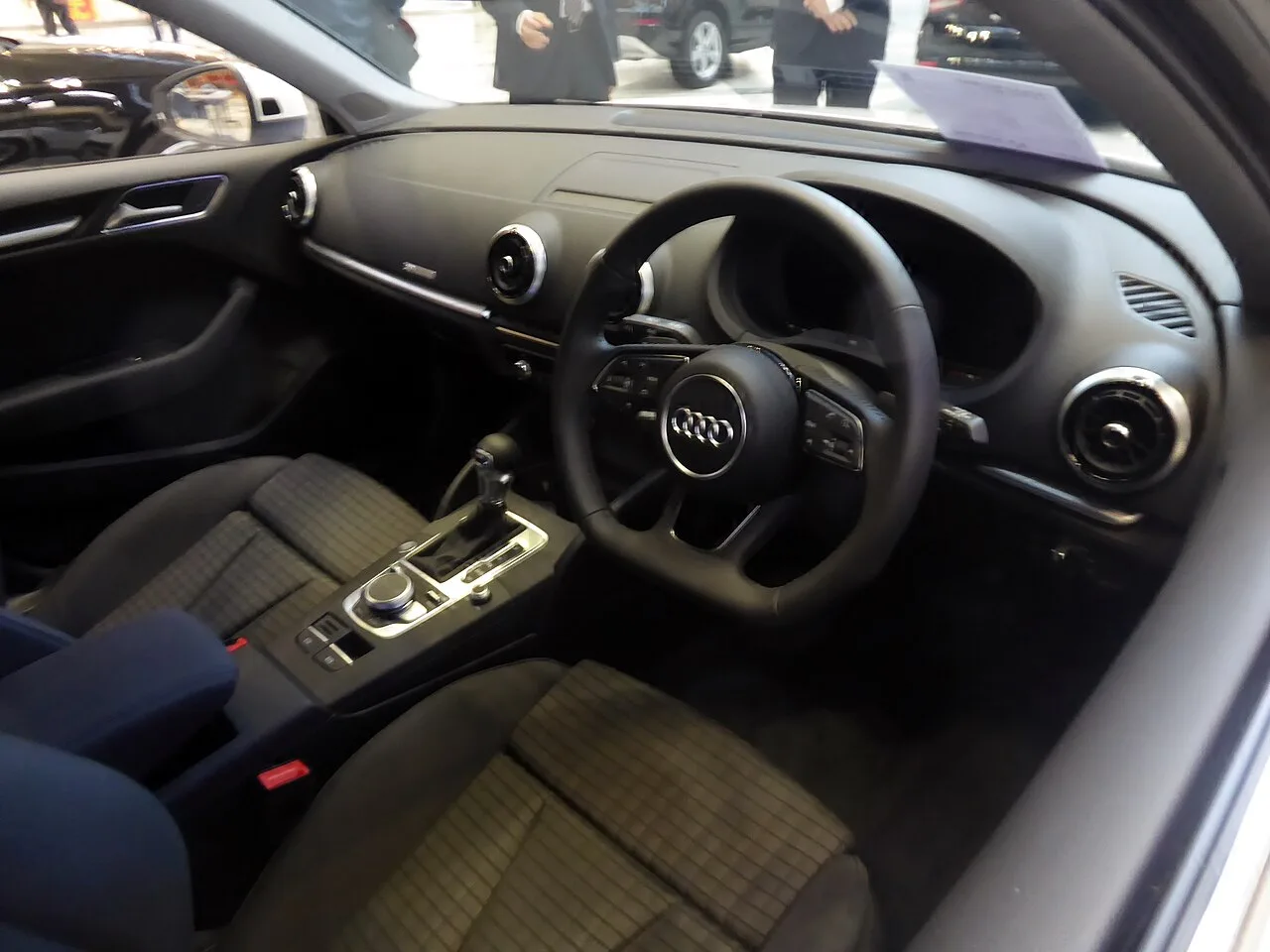 Audi A3, interior
