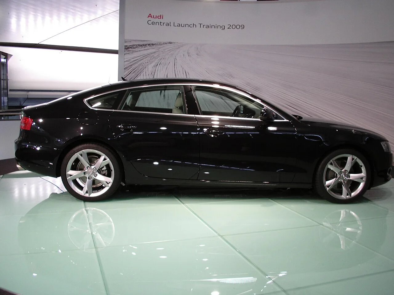 Audi A5, side