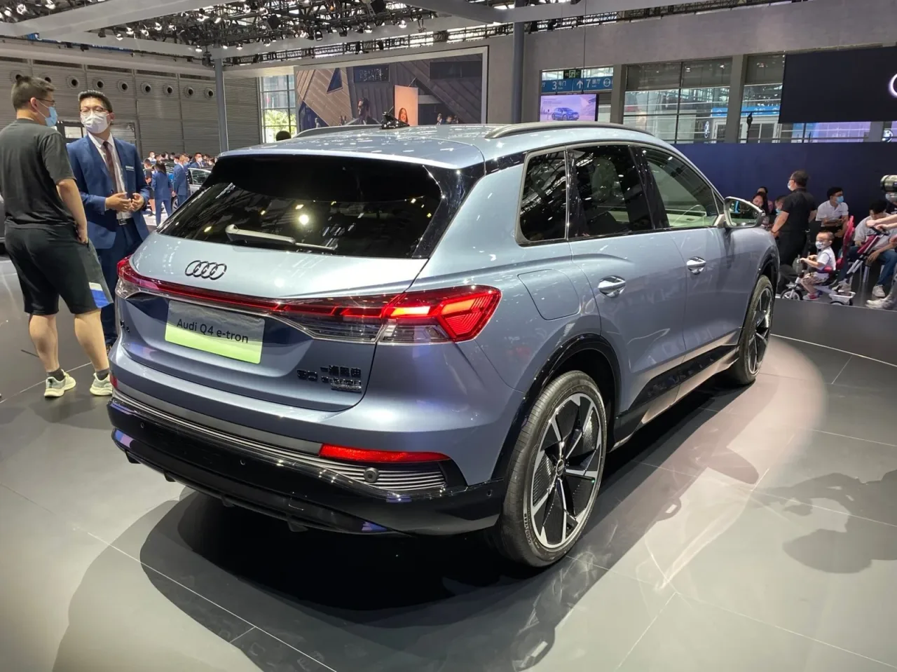Audi Q4 e-tron, rear