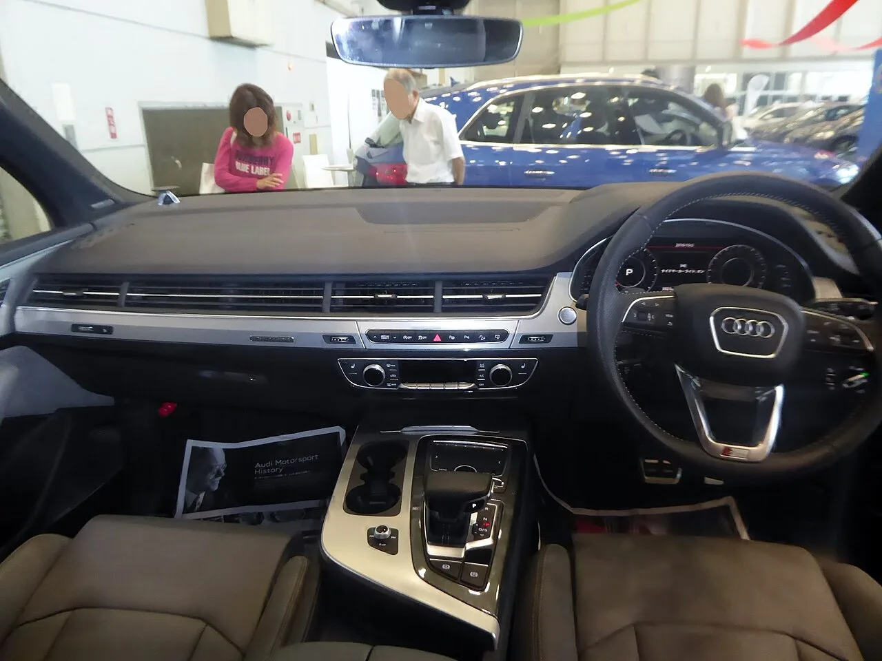Audi Q7, interior