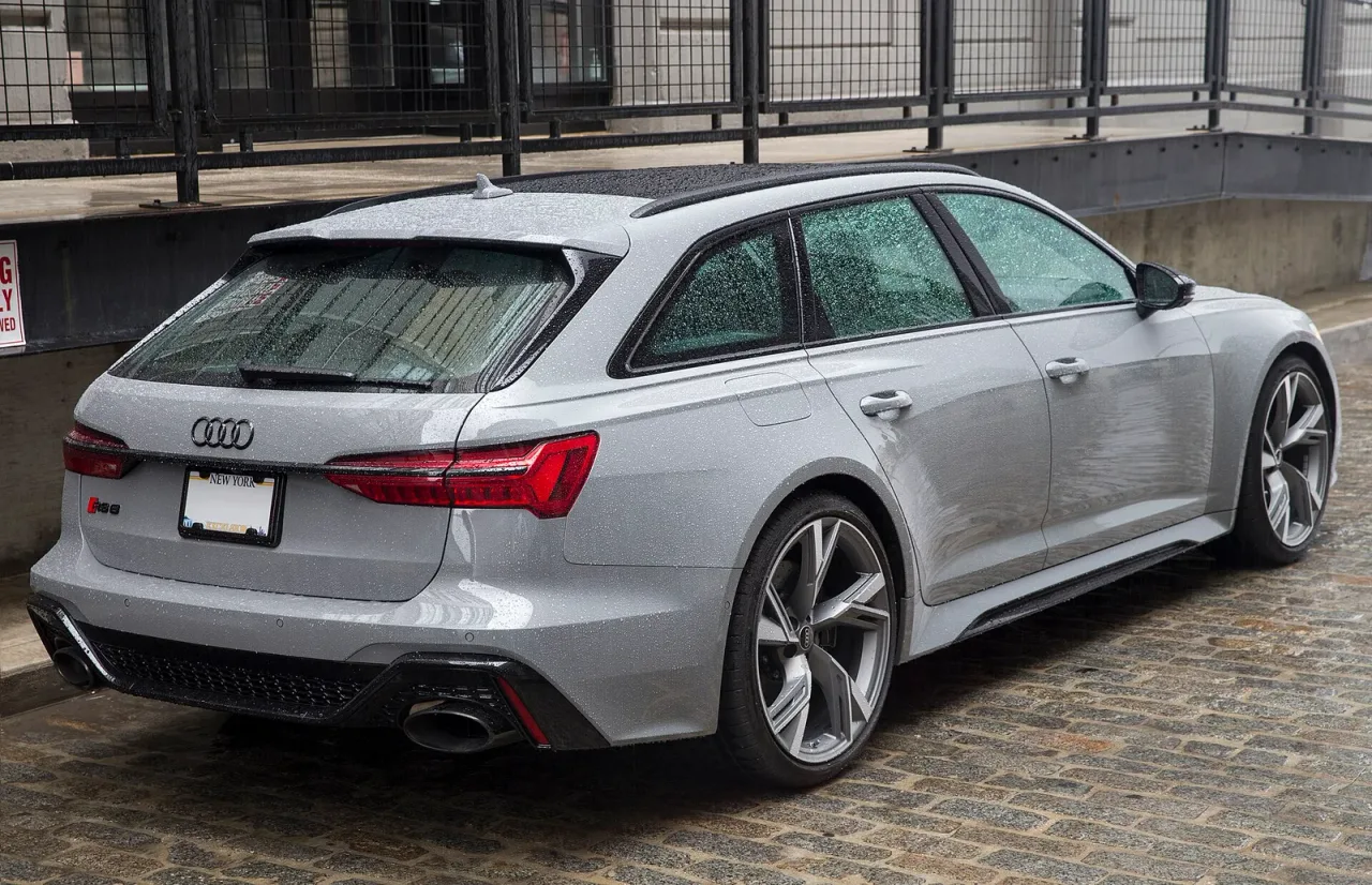 Audi RS6 Avant, rear