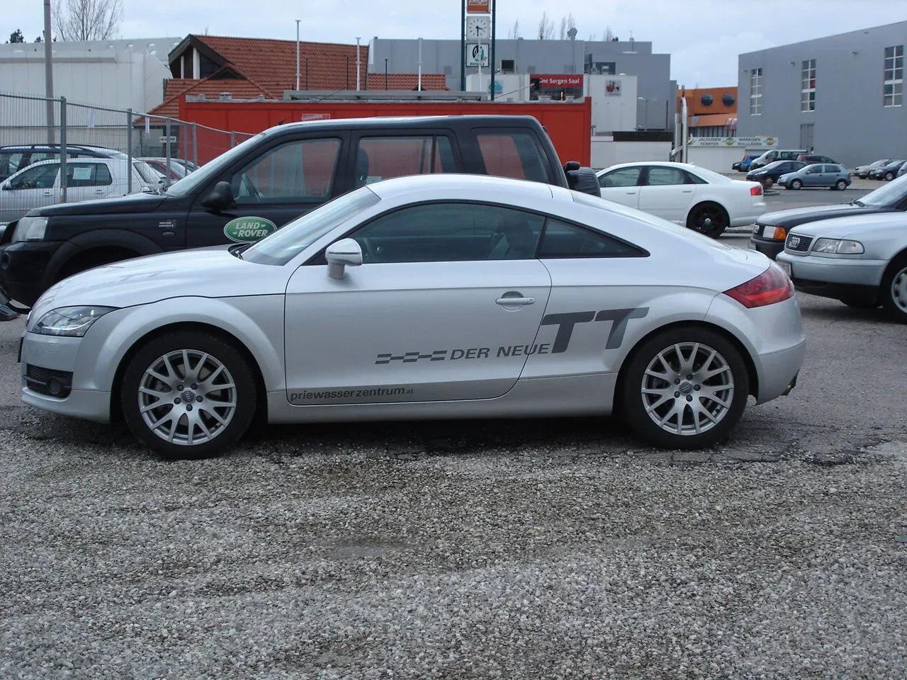 Audi TT, side