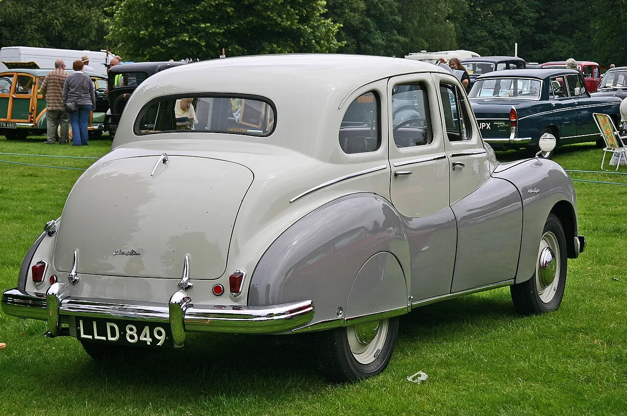 Austin A70 Hereford, rear