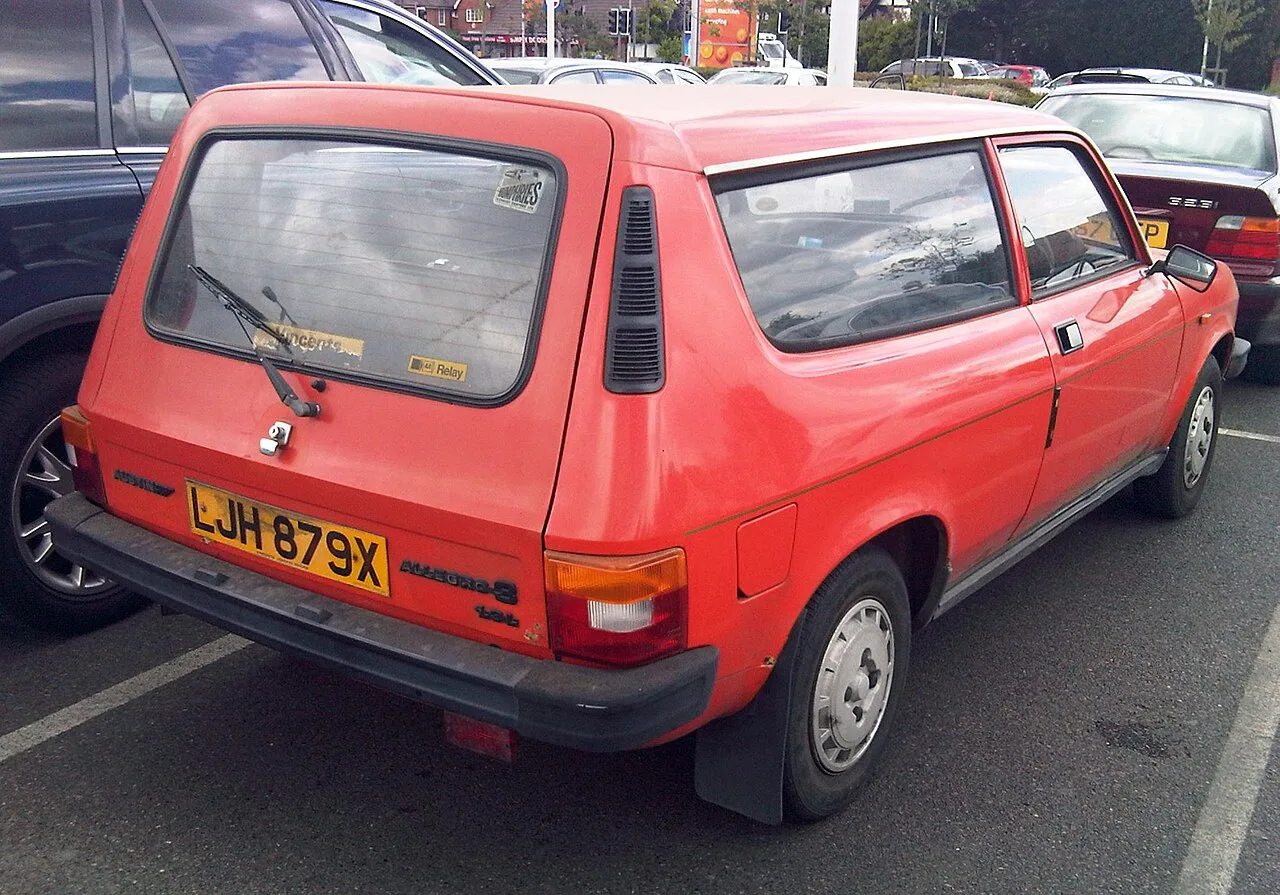 Austin Allegro, rear
