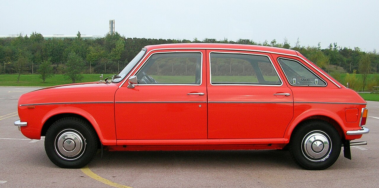 Austin Maxi, side