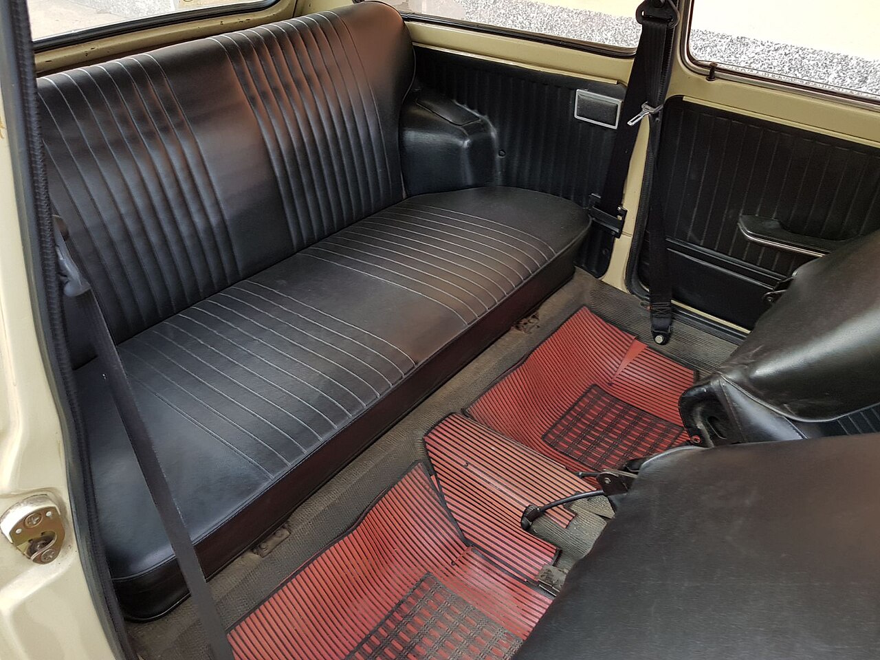 Autobianchi A112, interior