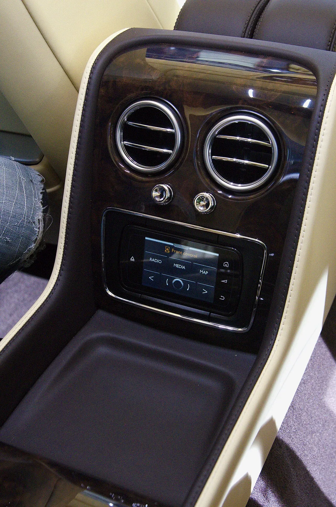 Bentley Flying Spur, interior