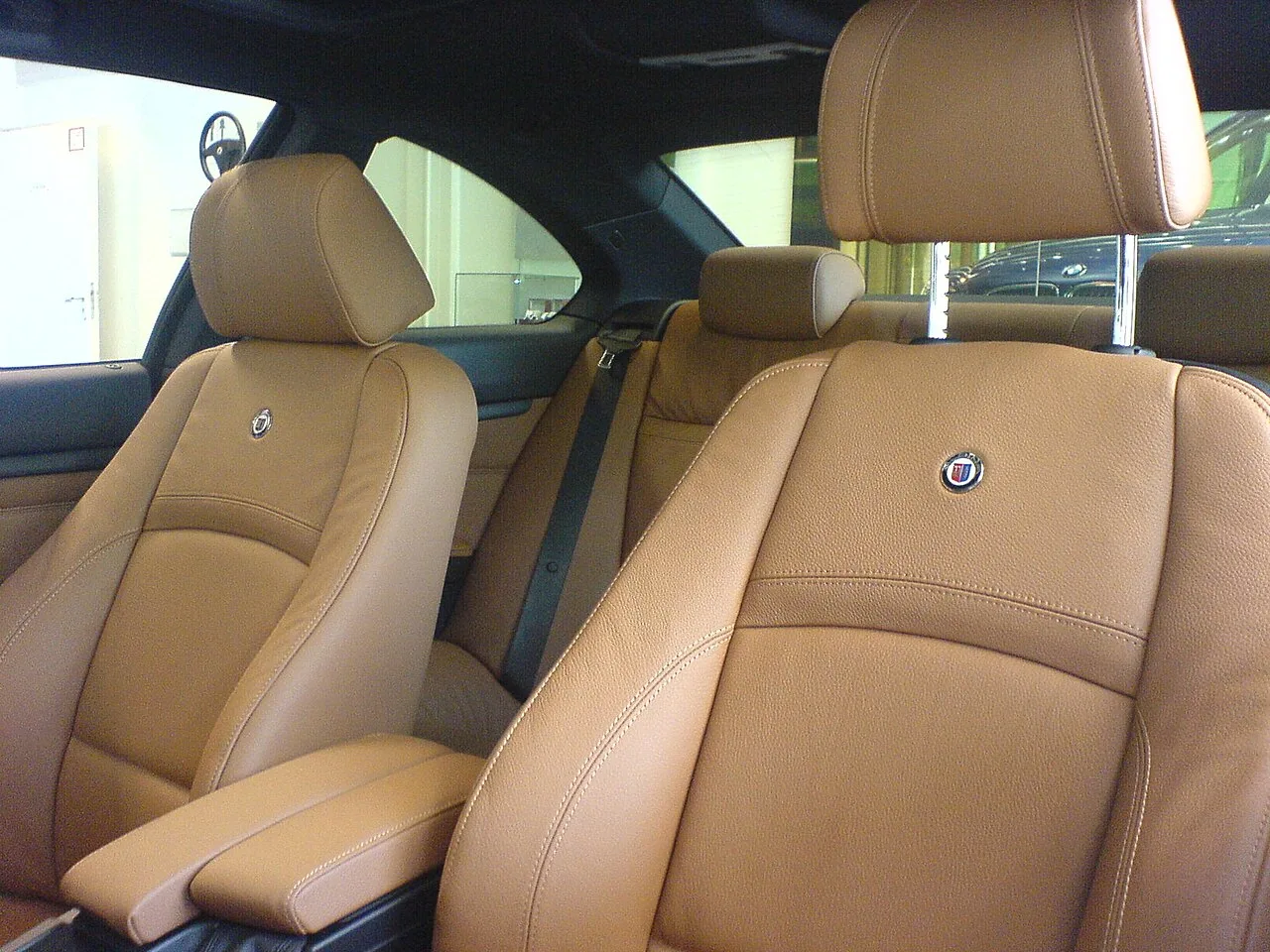 BMW Alpina B3, interior
