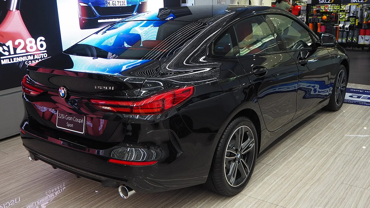 BMW 2 Series M Performance, rear