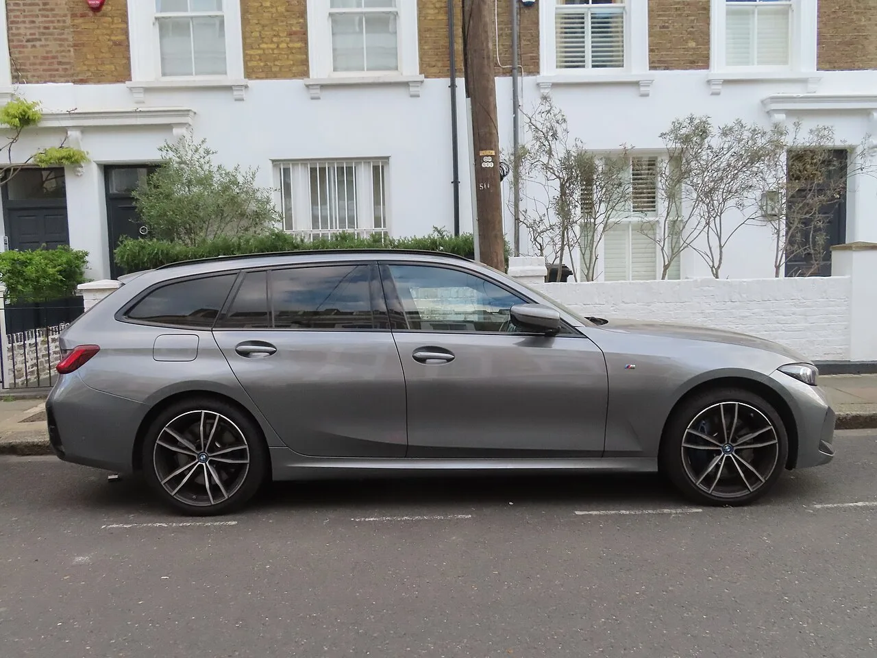 BMW 3 Series M Performance, side