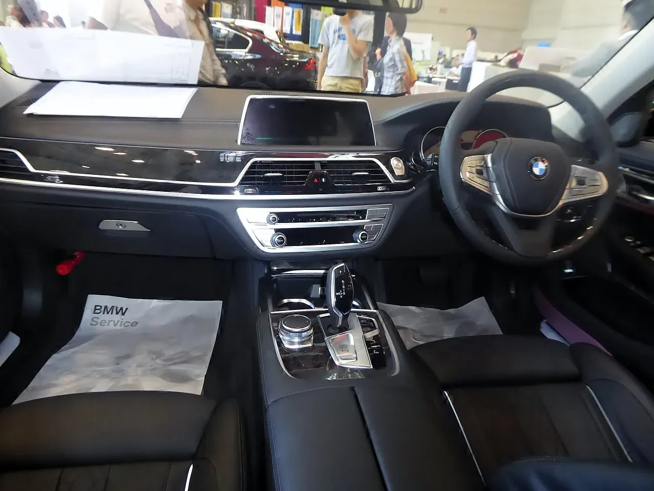 BMW 7 Series, interior