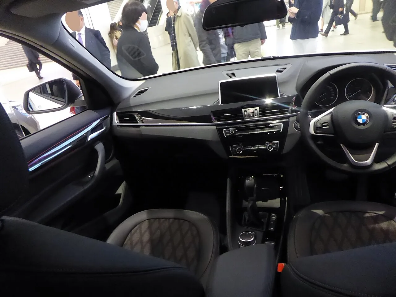 BMW X1, interior