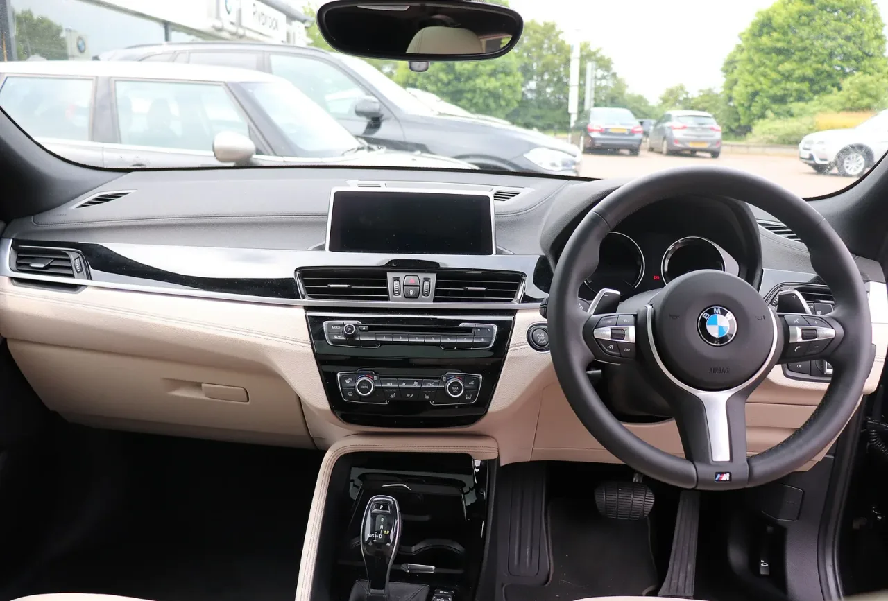 BMW X2, interior