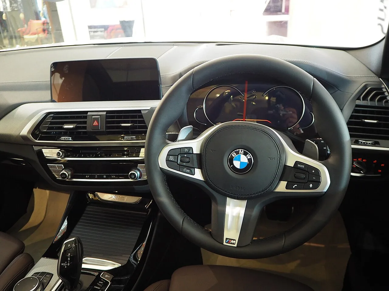 BMW X3, interior