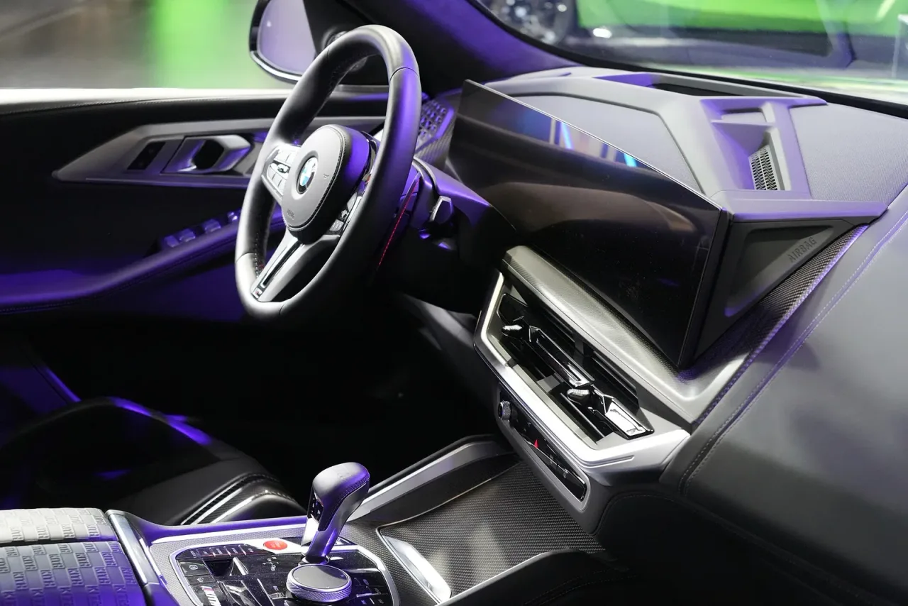BMW XM, interior