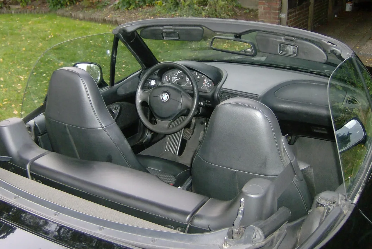 BMW Z3, interior