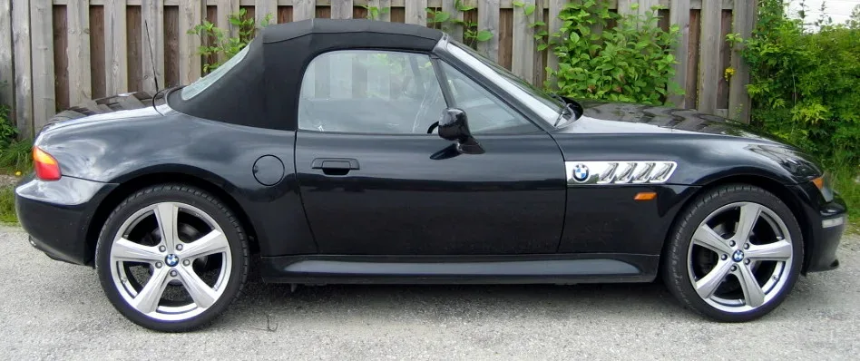 BMW Z3, side