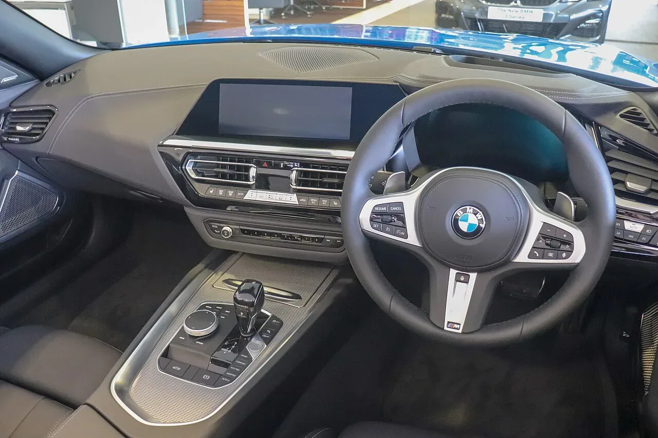 BMW Z4, interior