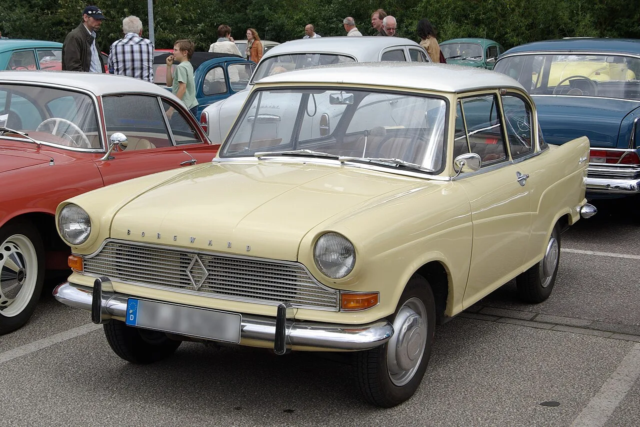Borgward Arabella, rear
