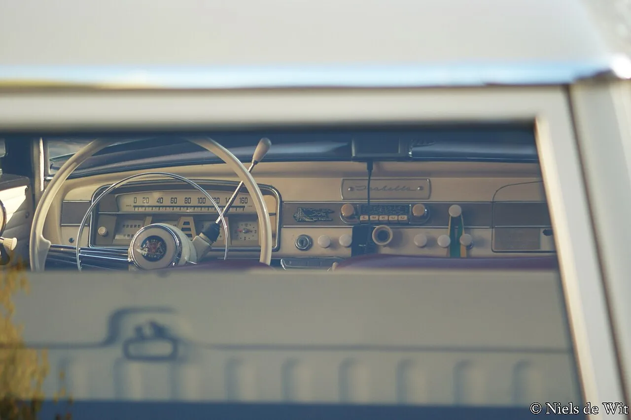 Borgward Isabella saloon and estate, interior