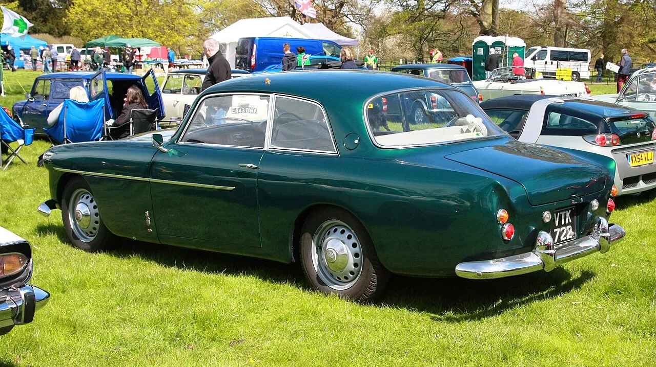 Bristol 406 Zagato, rear