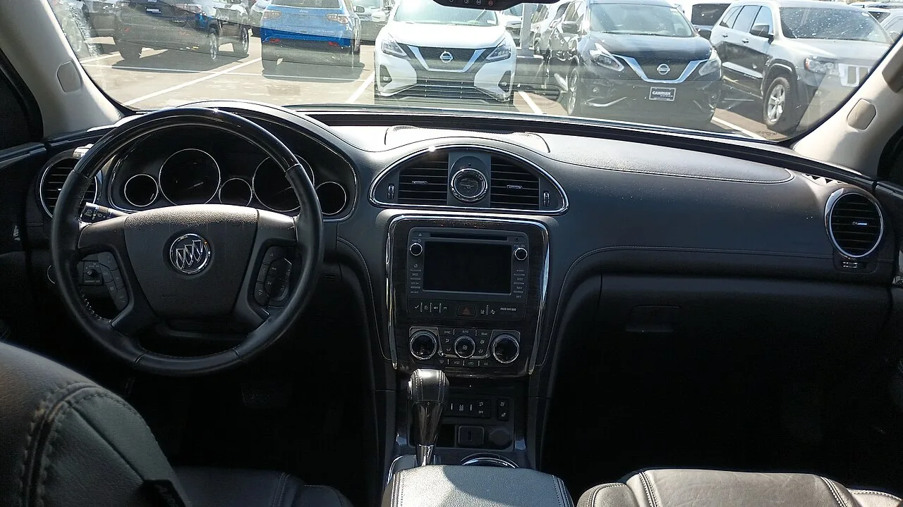 Buick Enclave, interior