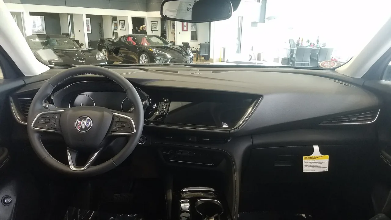 Buick Envision, interior