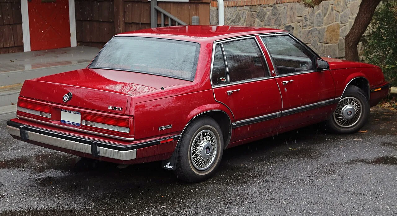 Buick LeSabre, rear