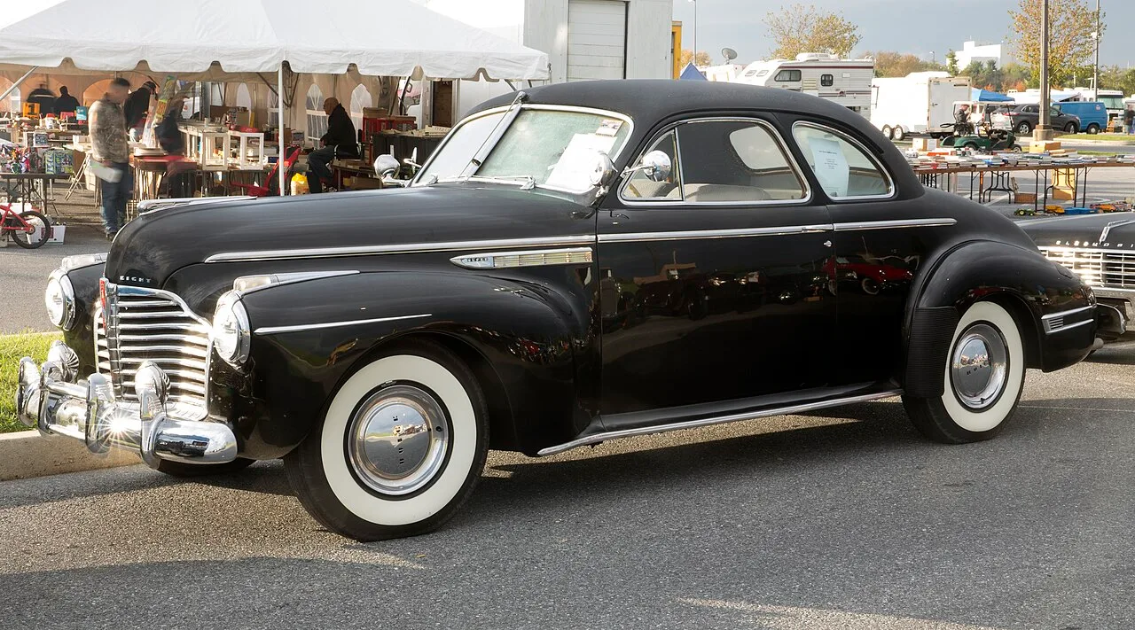 Buick Super, interior