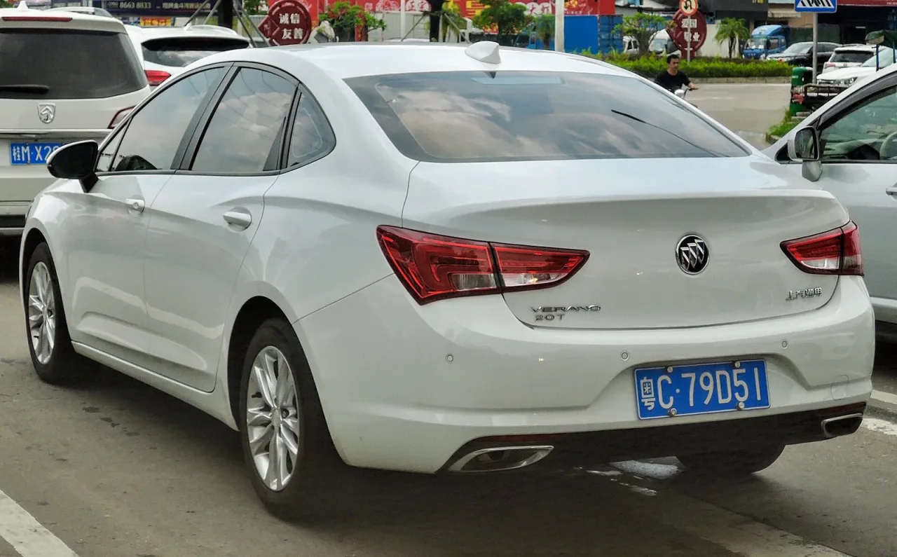 Buick Verano, rear