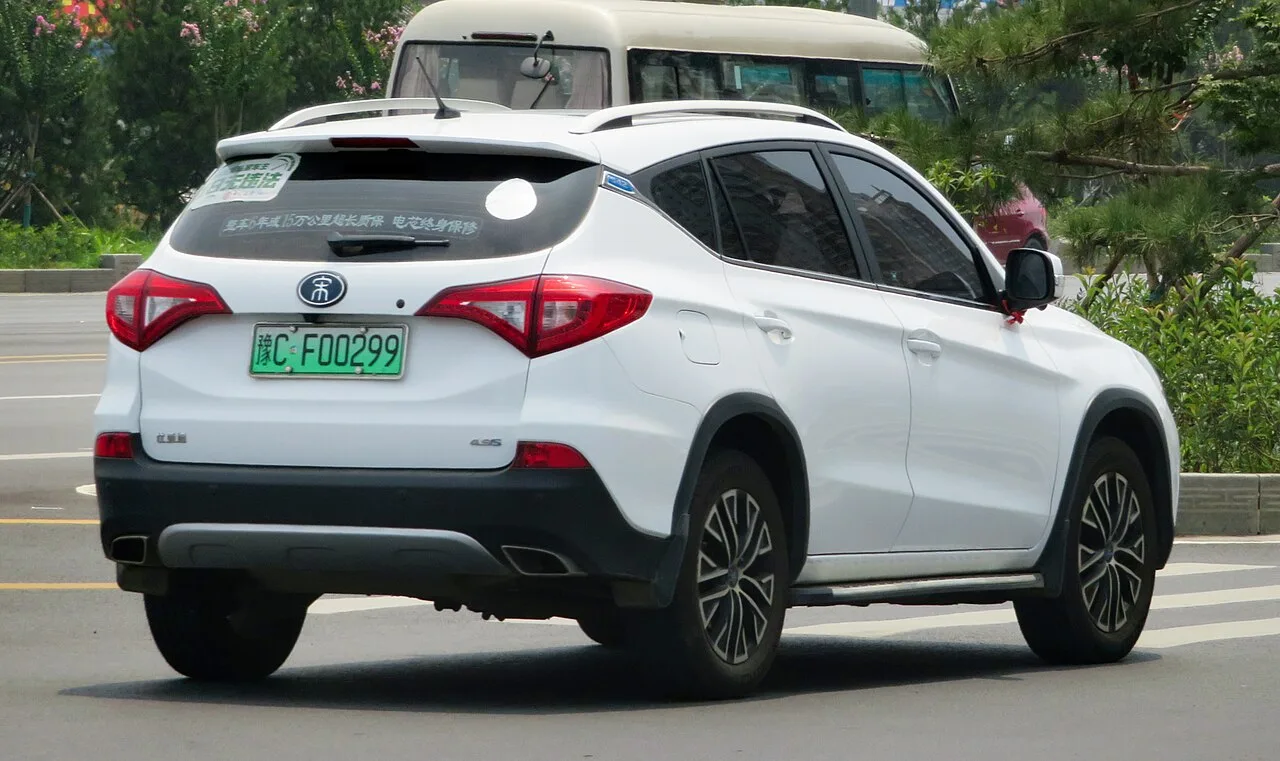 BYD Song, rear