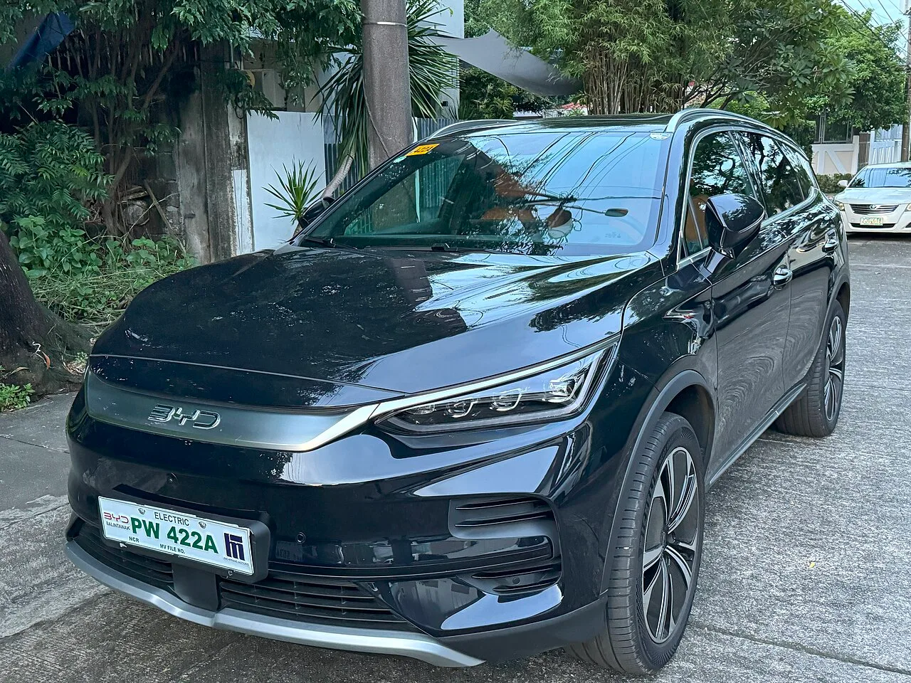 BYD Tang first generation, side