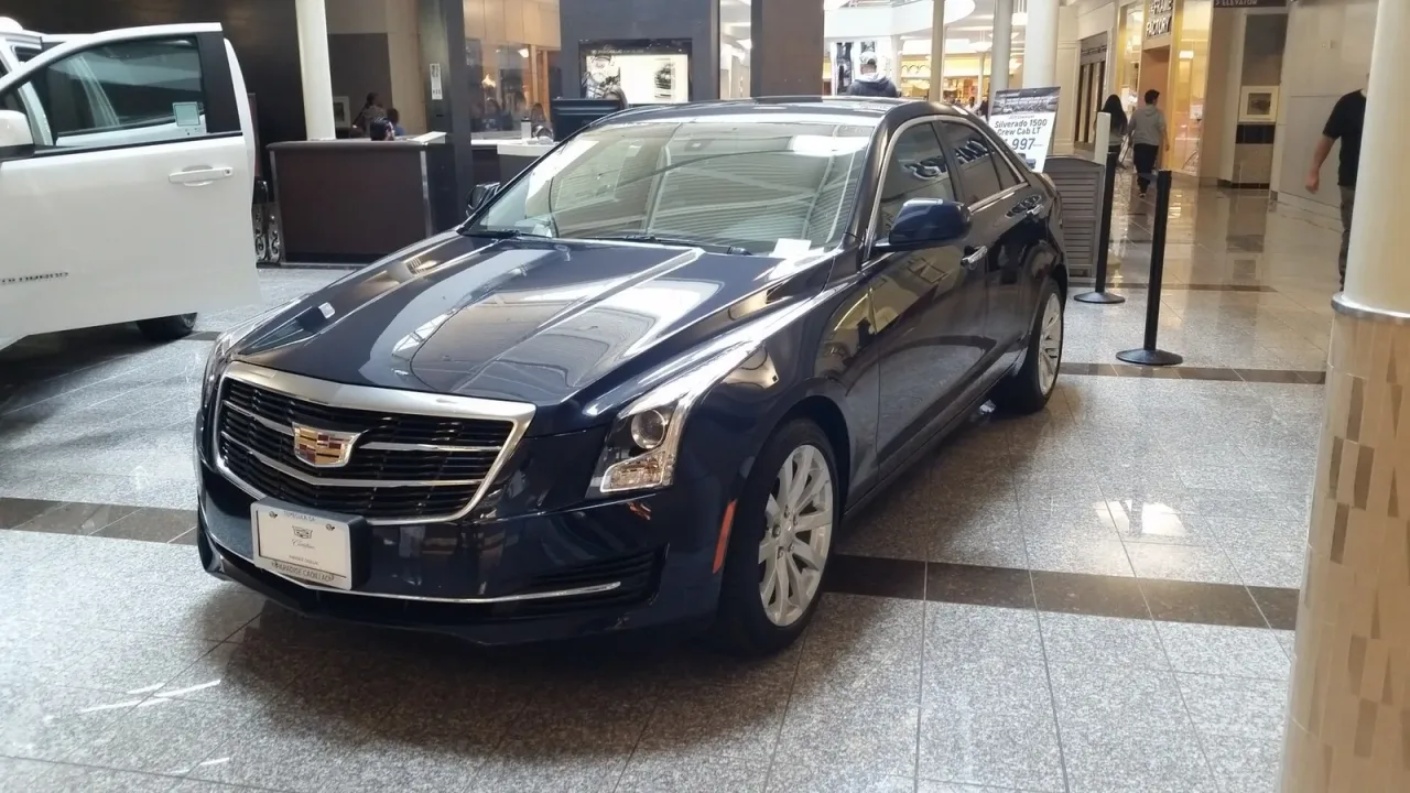 Cadillac ATS, side