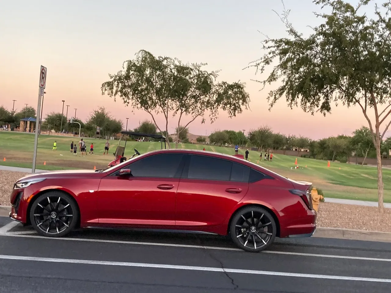Cadillac CT5, side